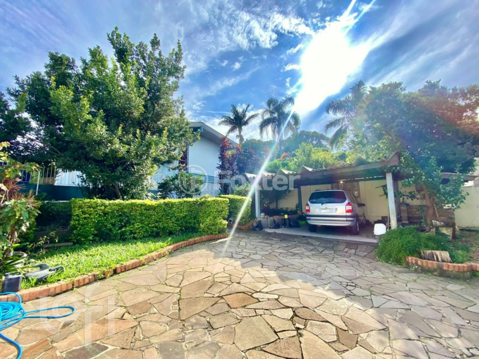 Casa à venda com 3 quartos, 146m² - Foto 4