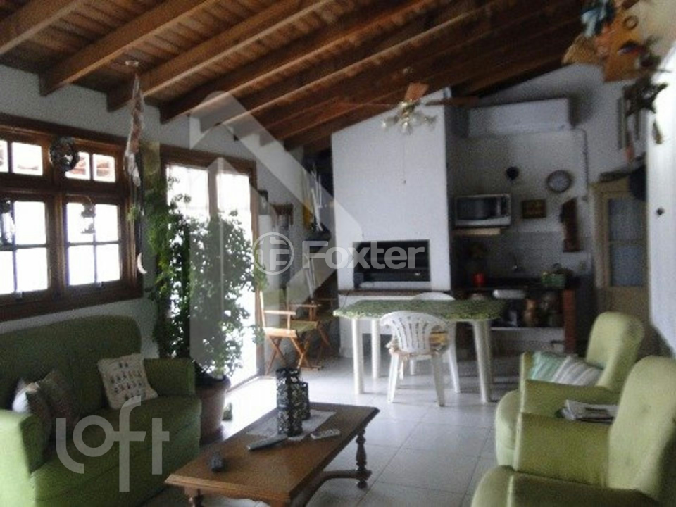 Casa à venda com 3 quartos, 180m² - Foto 3