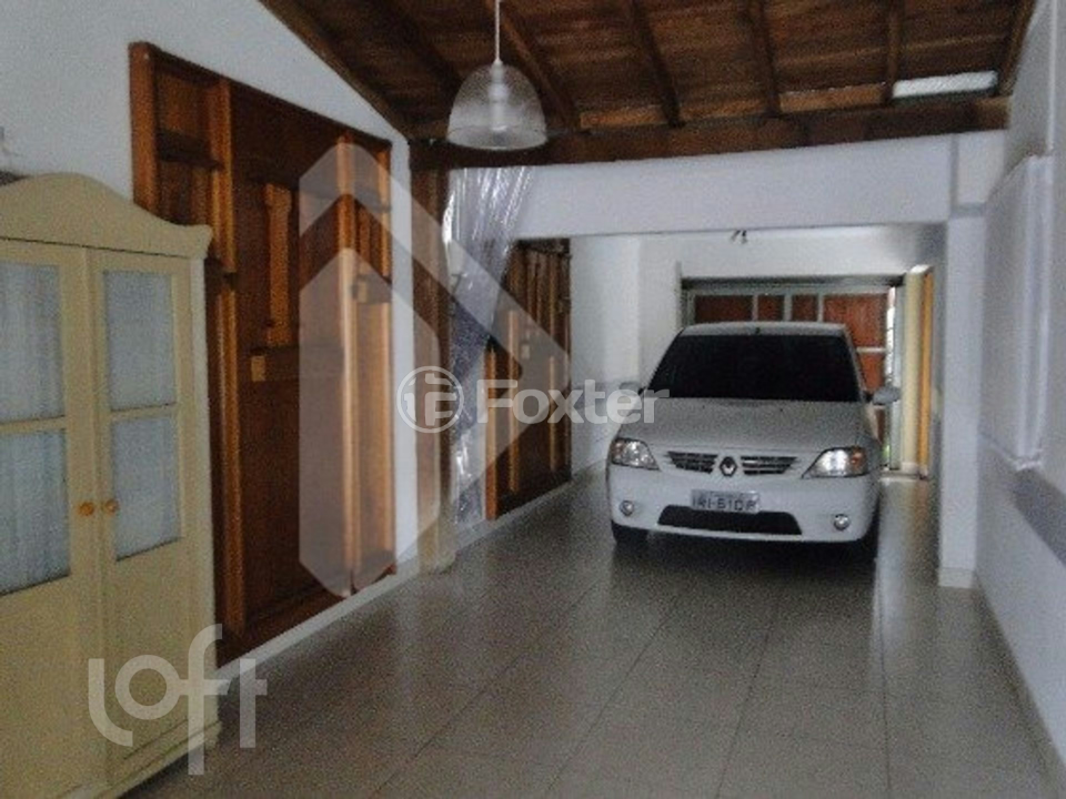 Casa à venda com 3 quartos, 180m² - Foto 4