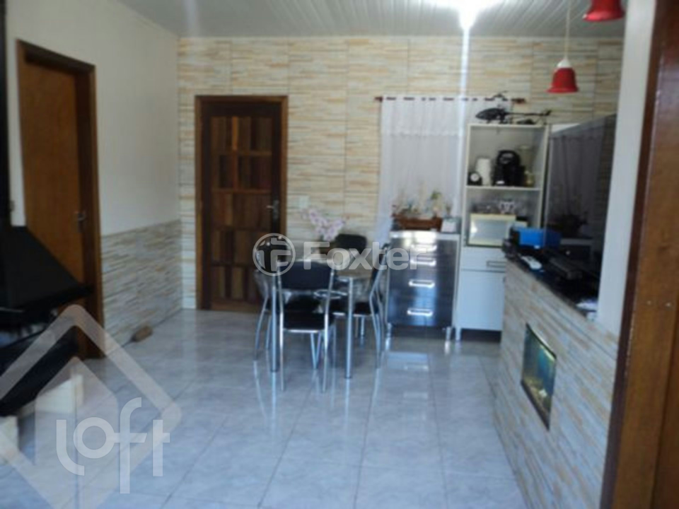 Casa à venda com 2 quartos, 48m² - Foto 2