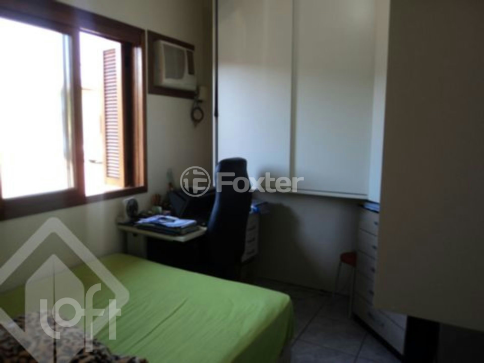 Casa à venda com 2 quartos, 48m² - Foto 5