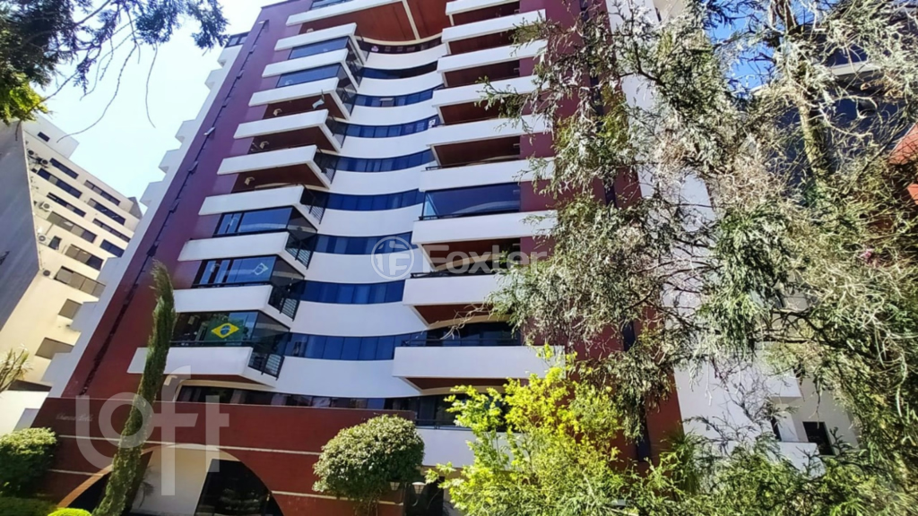 Apartamento à venda com 3 quartos, 195m² - Foto 1