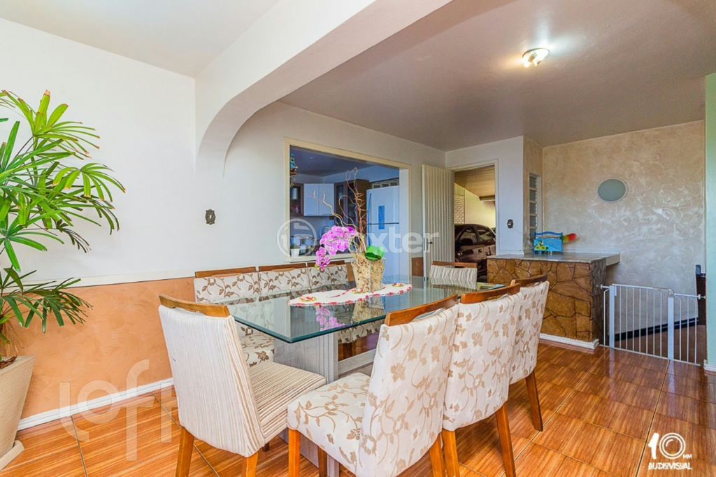 Casa à venda com 3 quartos, 378m² - Foto 9