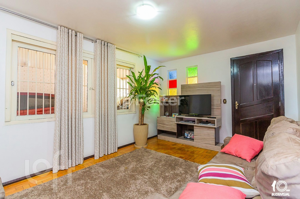 Casa à venda com 3 quartos, 378m² - Foto 8