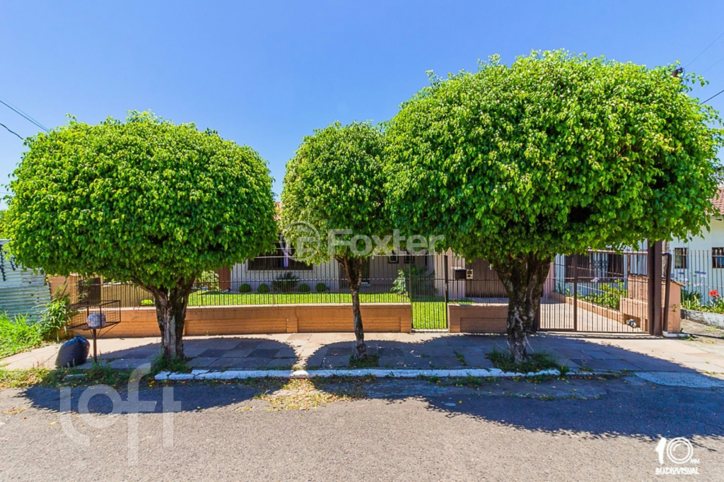 Casa à venda com 3 quartos, 378m² - Foto 5