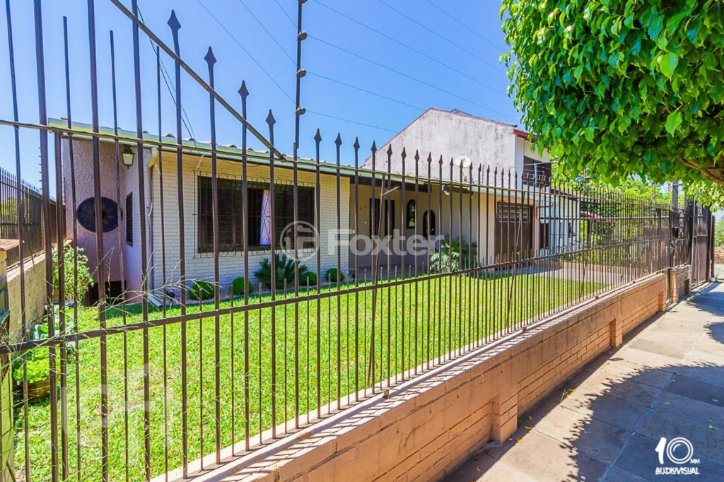 Casa à venda com 3 quartos, 378m² - Foto 39