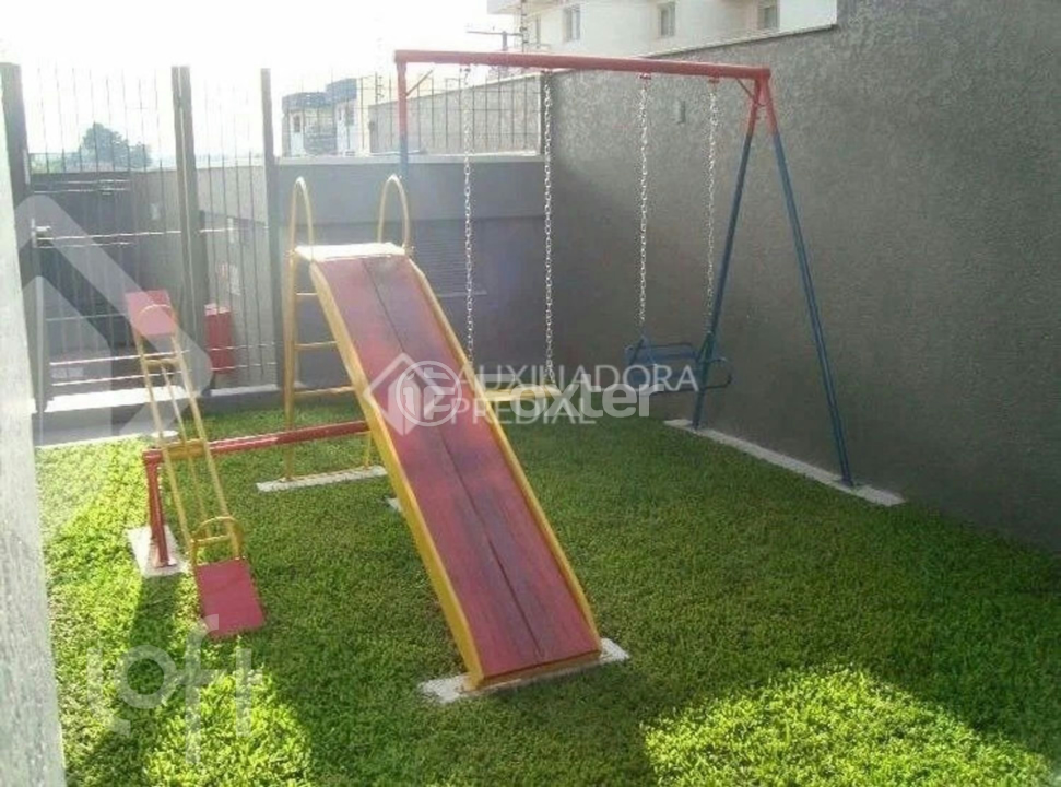 Apartamento à venda com 3 quartos, 206m² - Foto 4
