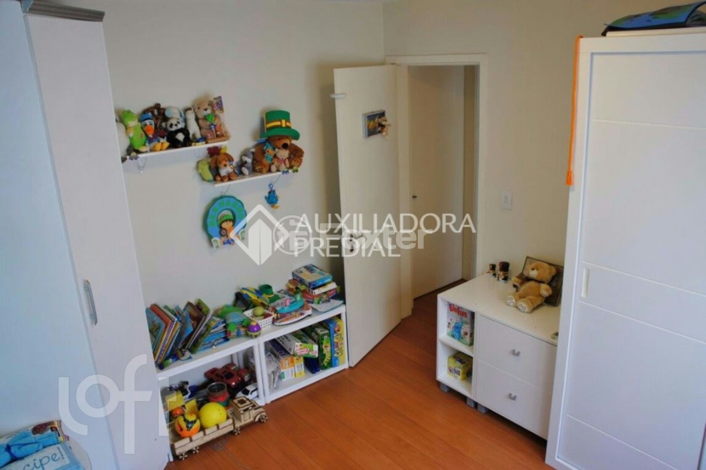 Apartamento à venda com 2 quartos, 70m² - Foto 19