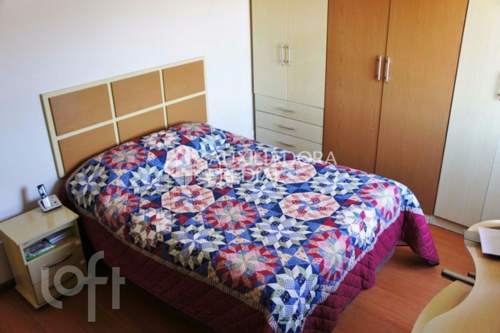 Apartamento à venda com 2 quartos, 70m² - Foto 12