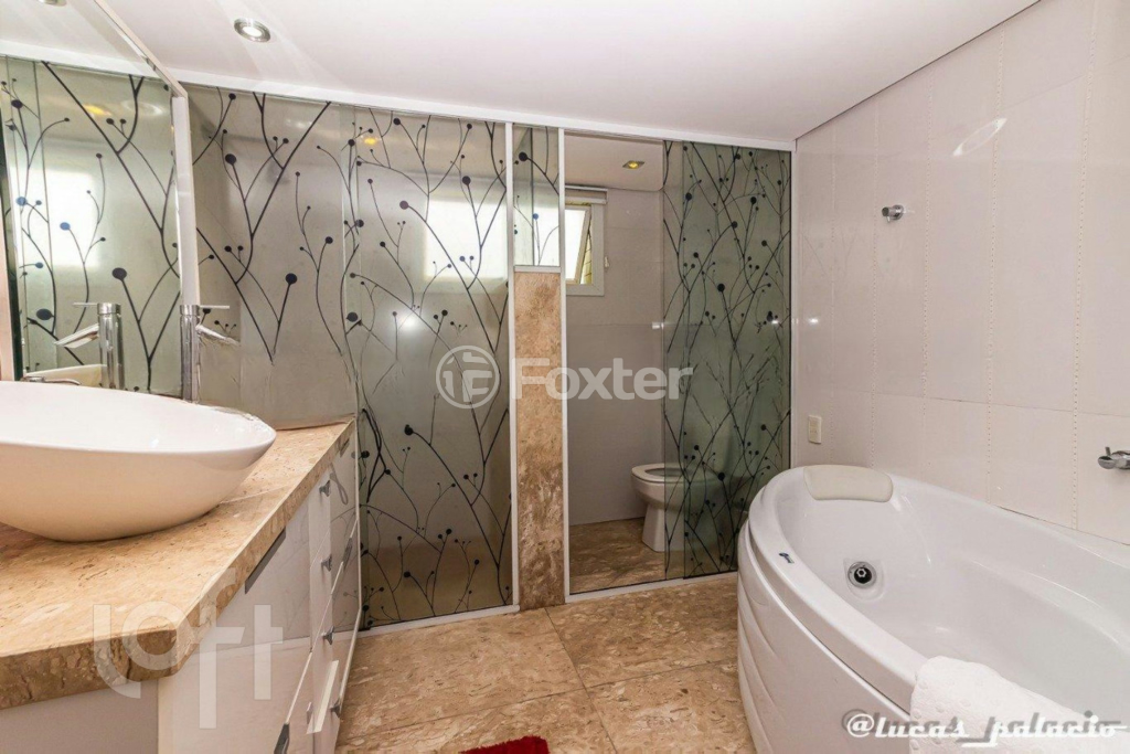 Cobertura à venda com 2 quartos, 151m² - Foto 2