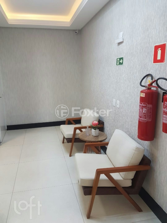 Apartamento à venda com 2 quartos, 98m² - Foto 3