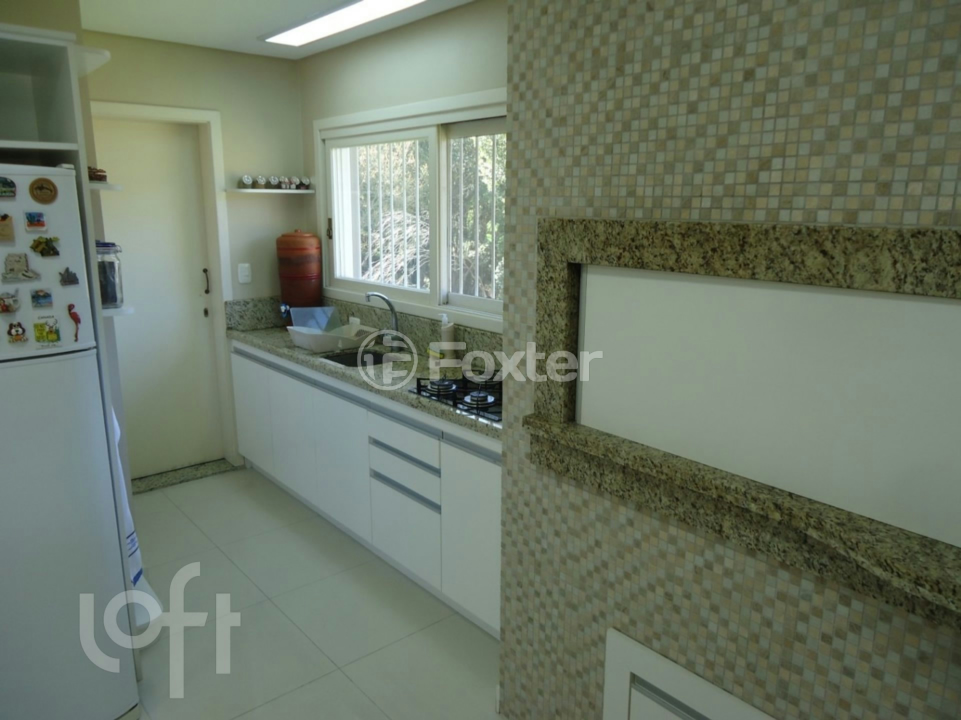 Casa de Condomínio à venda com 3 quartos, 320m² - Foto 13