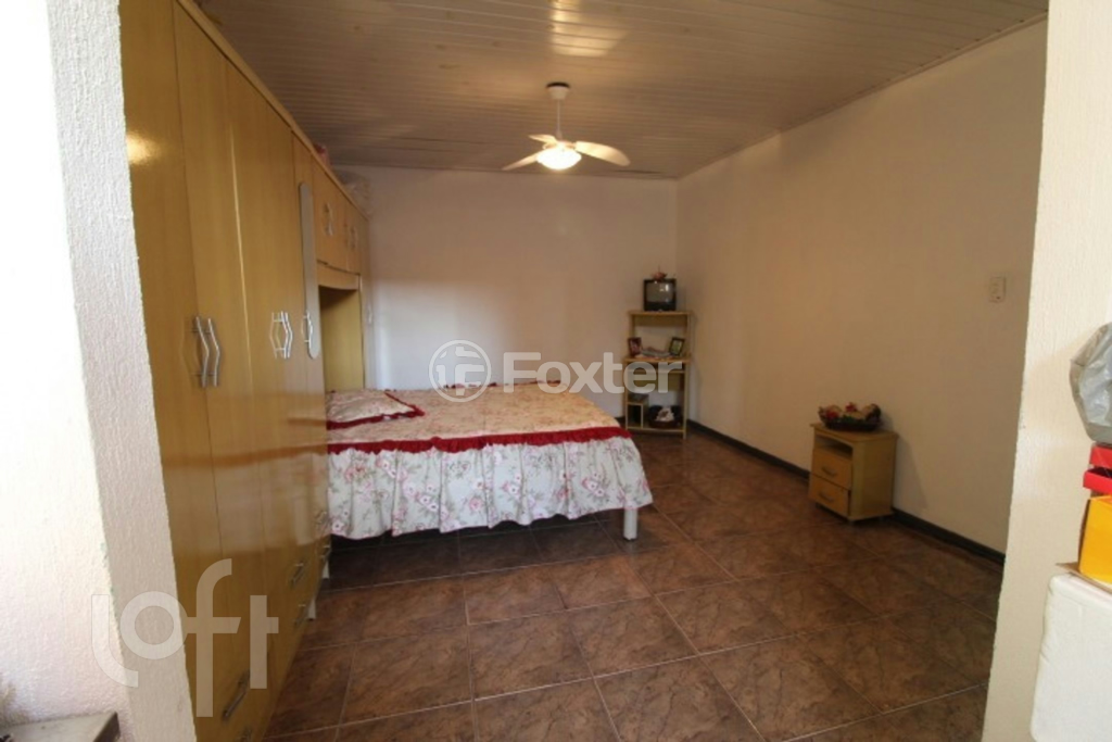 Casa à venda com 4 quartos, 242m² - Foto 11