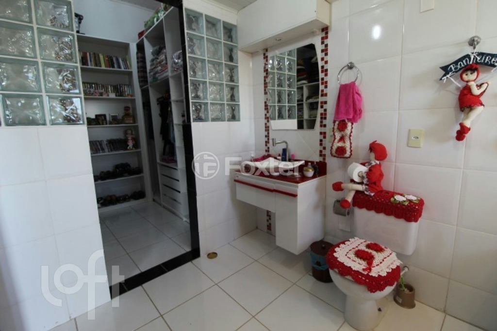 Casa à venda com 4 quartos, 242m² - Foto 6
