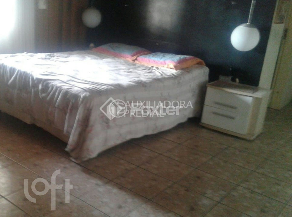 Casa à venda com 3 quartos, 164m² - Foto 4
