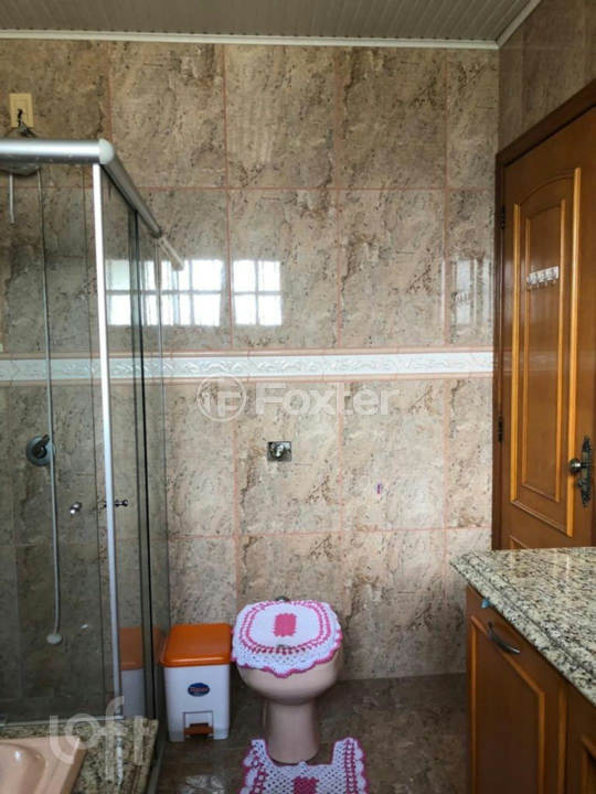 Casa à venda com 5 quartos, 180m² - Foto 7