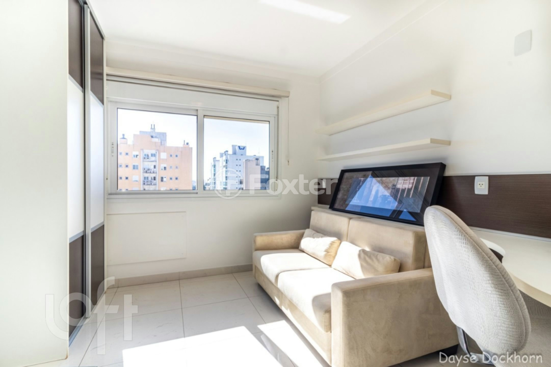 Apartamento à venda com 3 quartos, 144m² - Foto 18