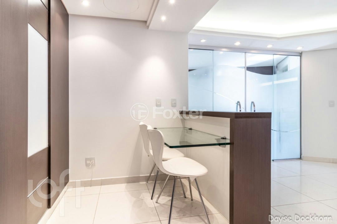Apartamento à venda com 3 quartos, 144m² - Foto 11