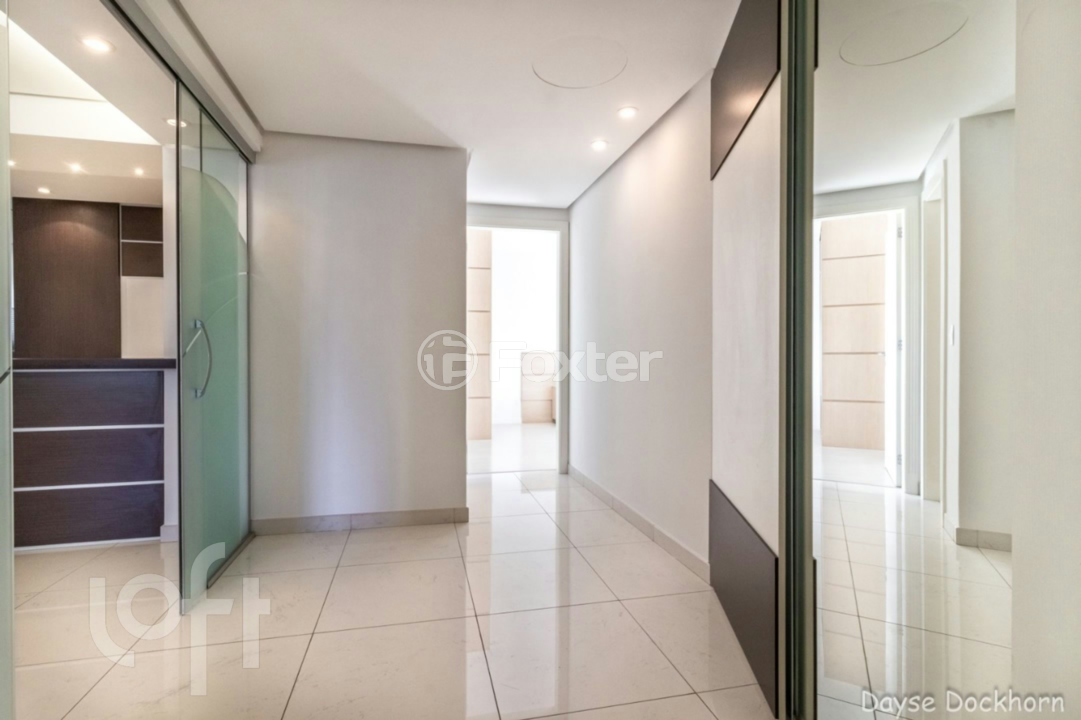Apartamento à venda com 3 quartos, 144m² - Foto 15