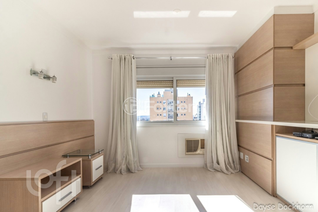 Apartamento à venda com 3 quartos, 144m² - Foto 23