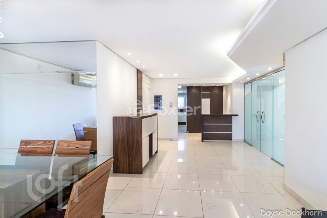 Apartamento à venda com 3 quartos, 144m² - Foto 6