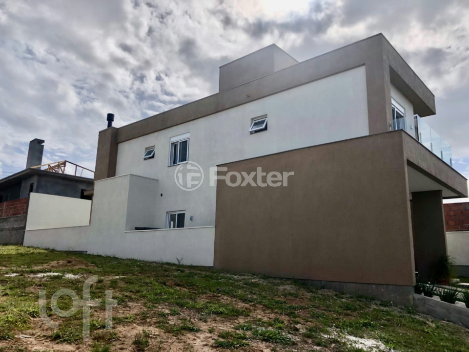 Casa de Condomínio à venda com 3 quartos, 188m² - Foto 3