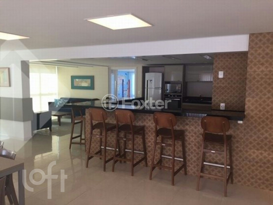 Apartamento à venda com 2 quartos, 83m² - Foto 4