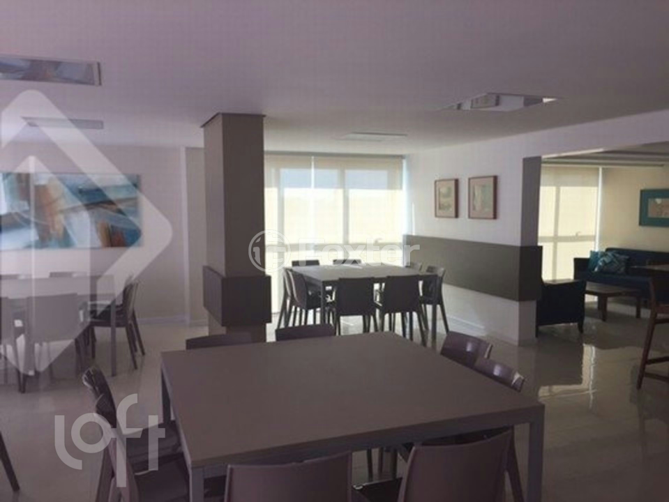 Apartamento à venda com 2 quartos, 83m² - Foto 3