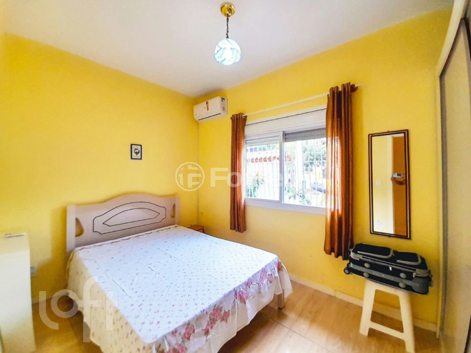 Casa à venda com 3 quartos, 98m² - Foto 10