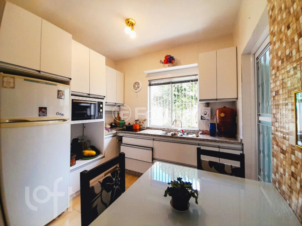 Casa à venda com 3 quartos, 98m² - Foto 5
