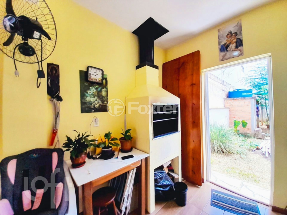 Casa à venda com 3 quartos, 98m² - Foto 19
