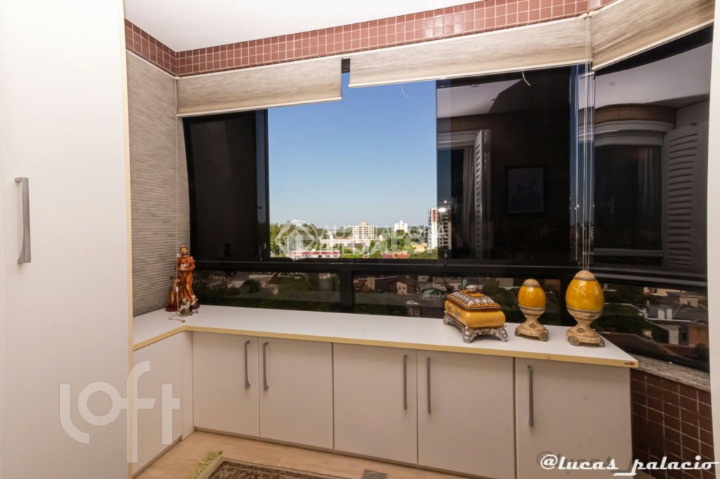 Apartamento à venda com 4 quartos, 153m² - Foto 18