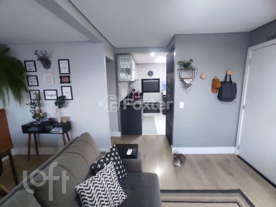 Apartamento à venda com 2 quartos, 63m² - Foto 2
