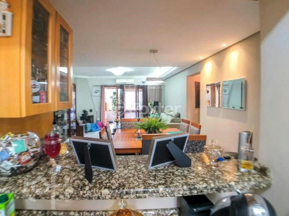 Apartamento à venda com 3 quartos, 151m² - Foto 7