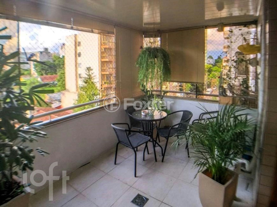 Apartamento à venda com 3 quartos, 151m² - Foto 1