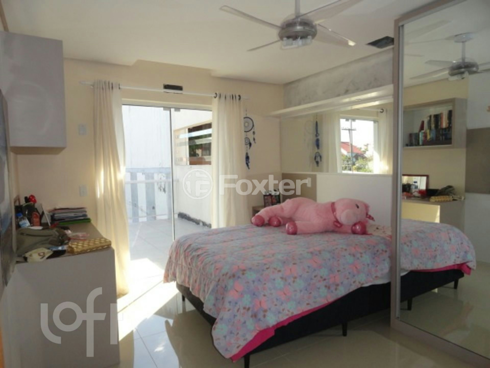 Casa à venda com 4 quartos, 370m² - Foto 27