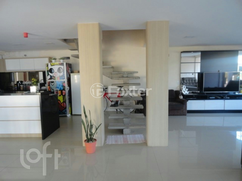 Casa à venda com 4 quartos, 370m² - Foto 6