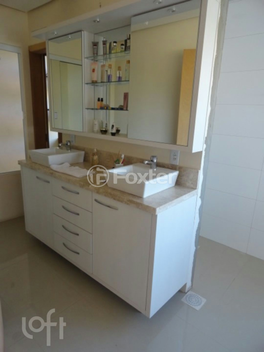 Casa à venda com 4 quartos, 370m² - Foto 13