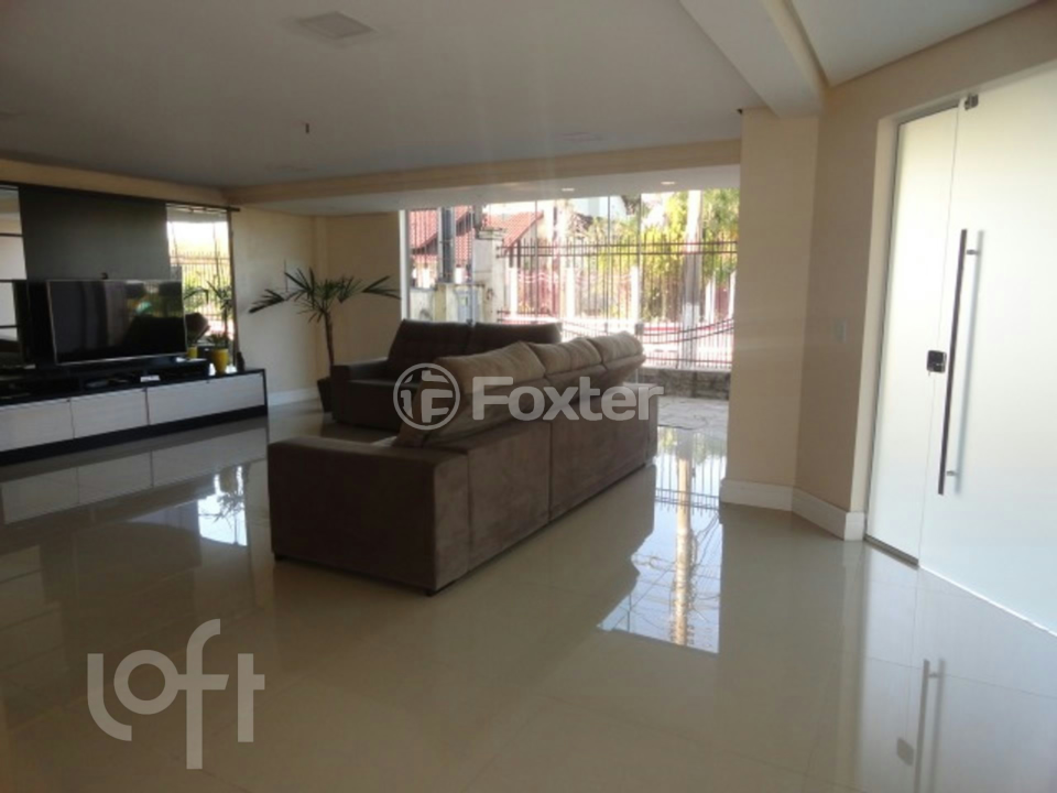 Casa à venda com 4 quartos, 370m² - Foto 2
