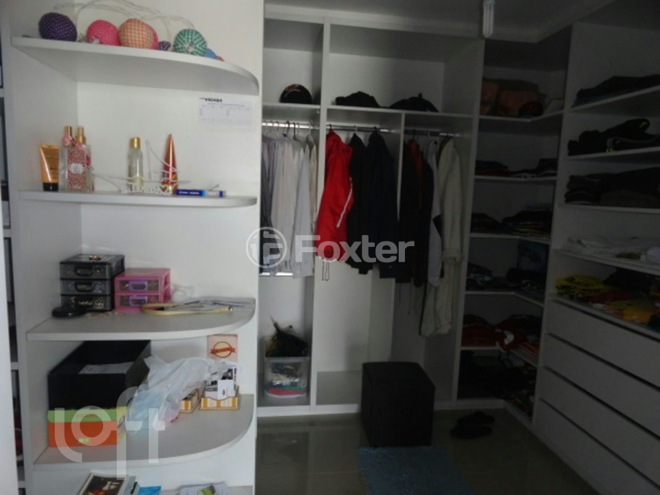Casa à venda com 4 quartos, 370m² - Foto 16