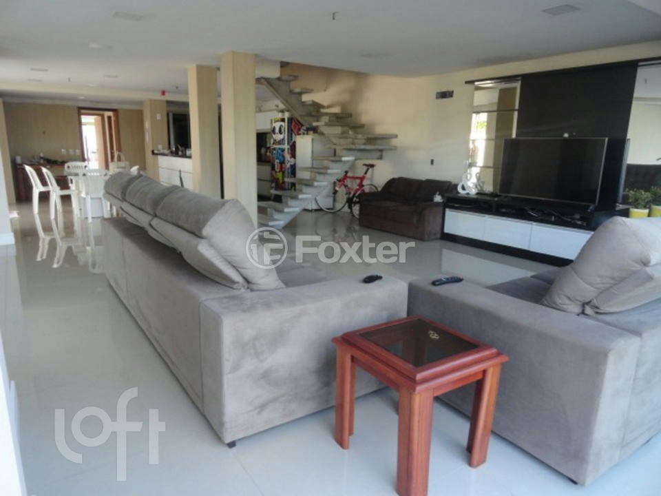 Casa à venda com 4 quartos, 370m² - Foto 3
