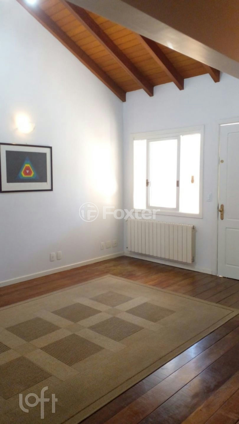 Casa à venda com 3 quartos, 233m² - Foto 3