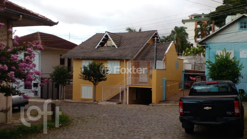 Casa à venda com 3 quartos, 233m² - Foto 33