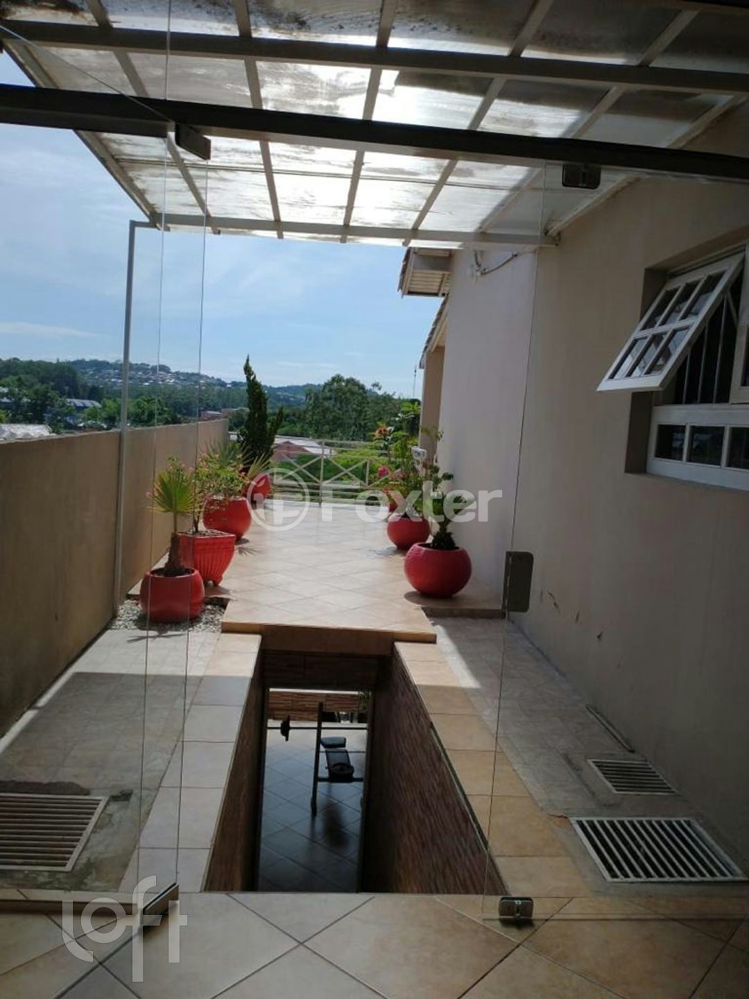 Casa à venda com 3 quartos, 330m² - Foto 15