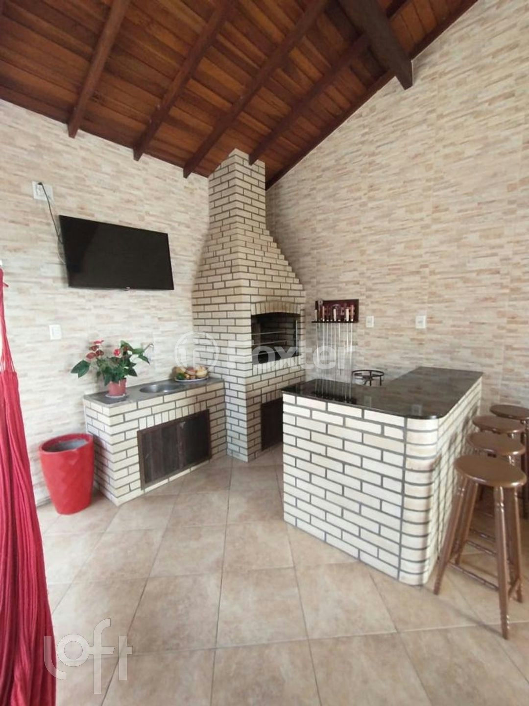 Casa à venda com 3 quartos, 330m² - Foto 3