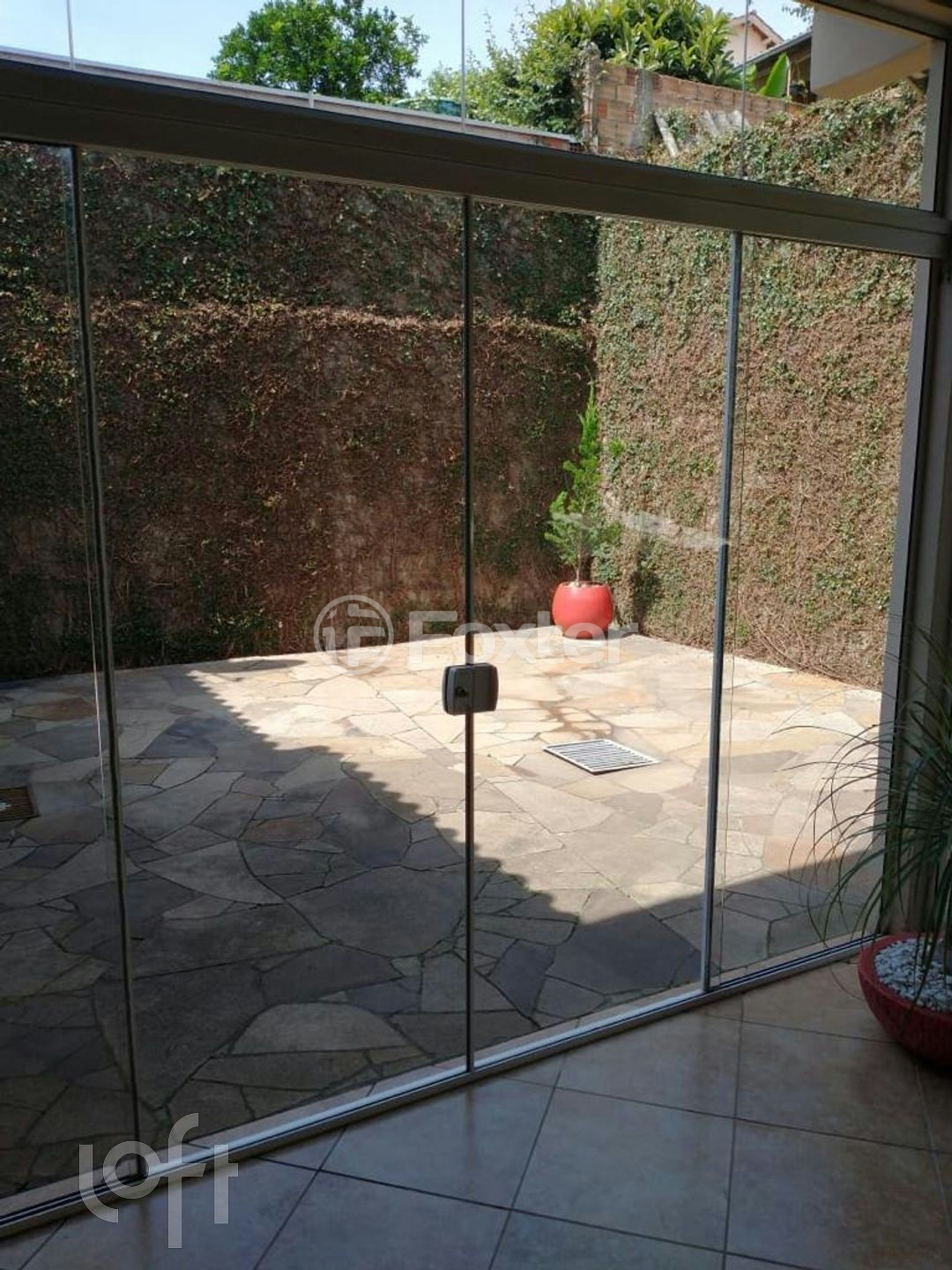 Casa à venda com 3 quartos, 330m² - Foto 4