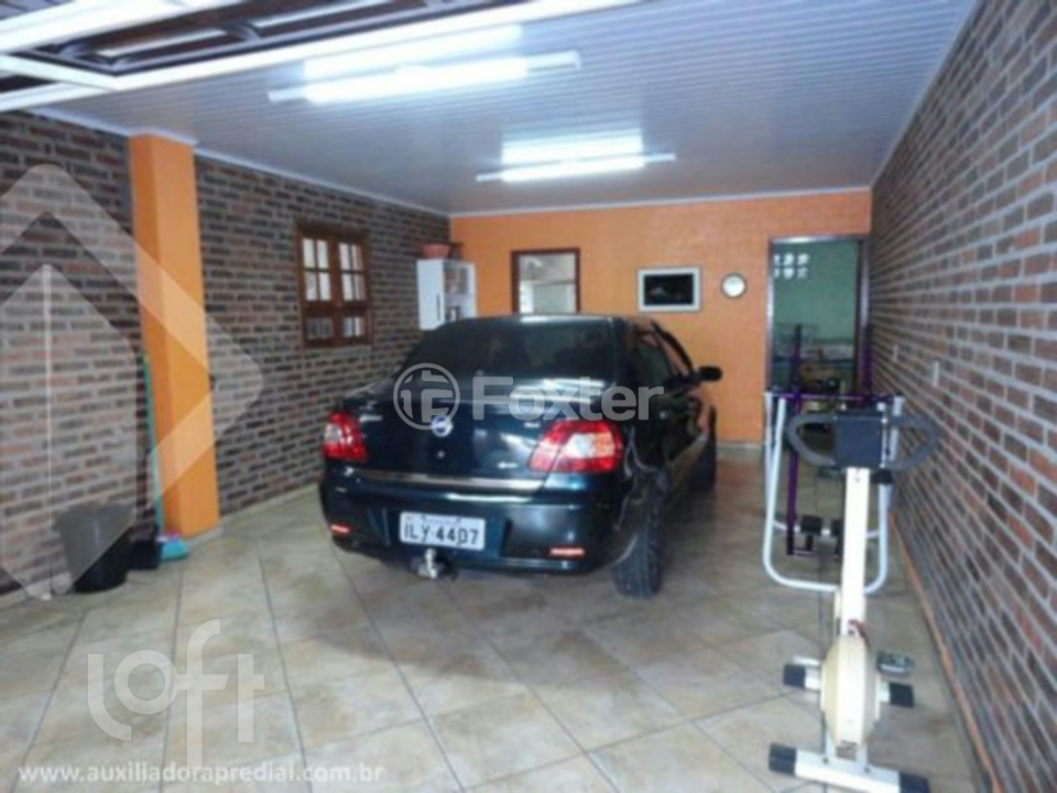 Casa à venda com 3 quartos, 439m² - Foto 4