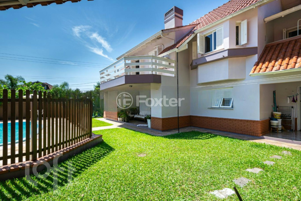 Casa à venda com 4 quartos, 293m² - Foto 2