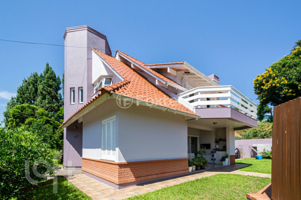 Casa à venda com 4 quartos, 293m² - Foto 3