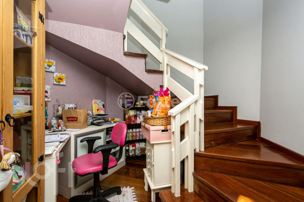 Casa à venda com 4 quartos, 293m² - Foto 11